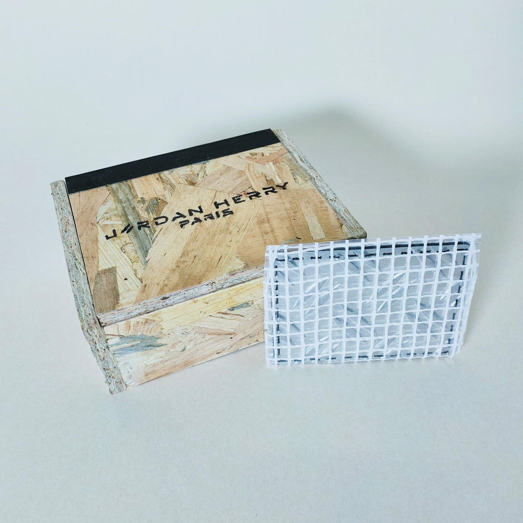 packaging Porte-cartes en cuir bleu suede texturé et aluminium recyclé - made in France - non genré