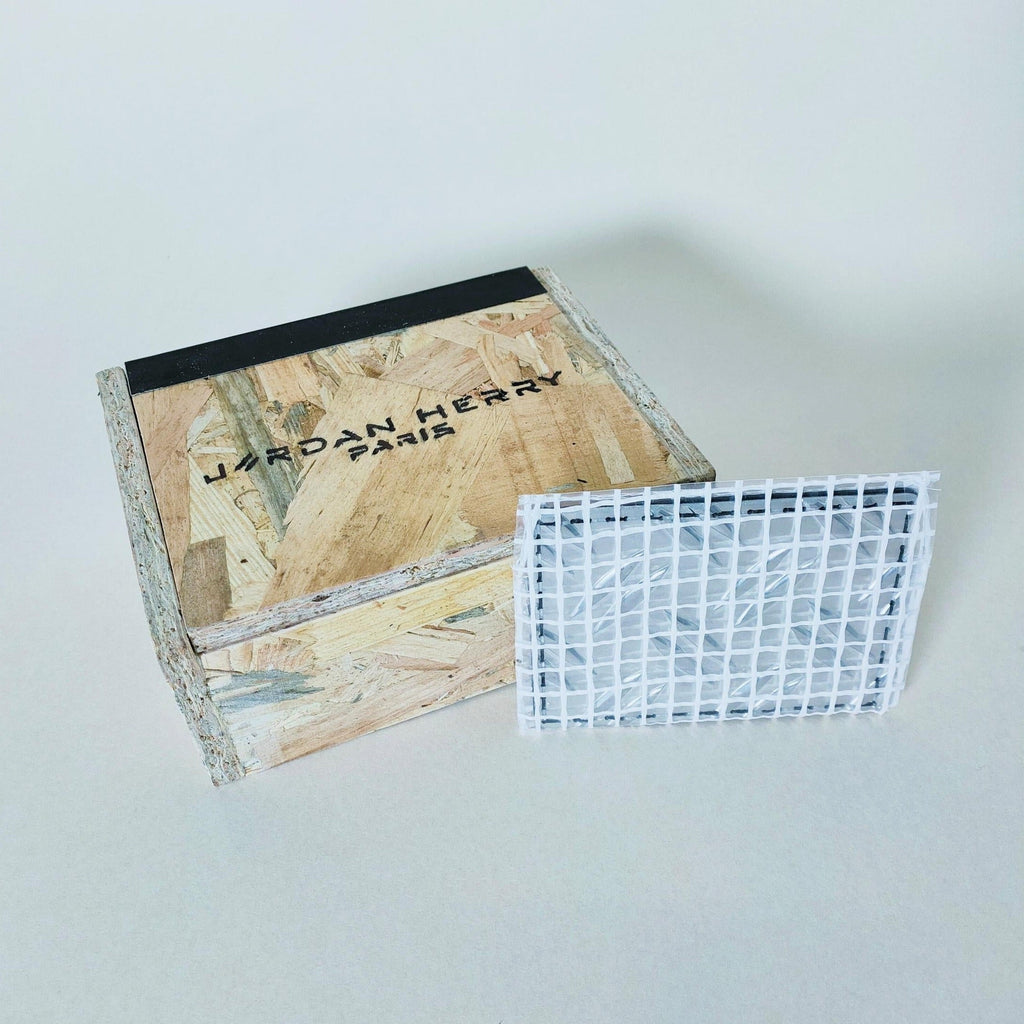 packaging Porte-cartes en cuir Marron "Freckles" et aluminium recyclé - made in France - non genré